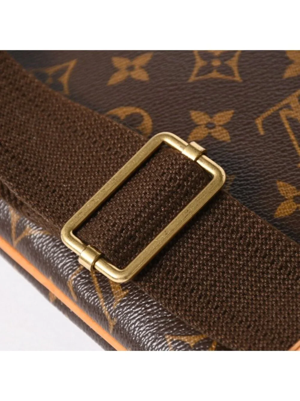 Louis Vuitton Pochette Bosphore Shoulder Bag Monogram Canvas Brown Gold
